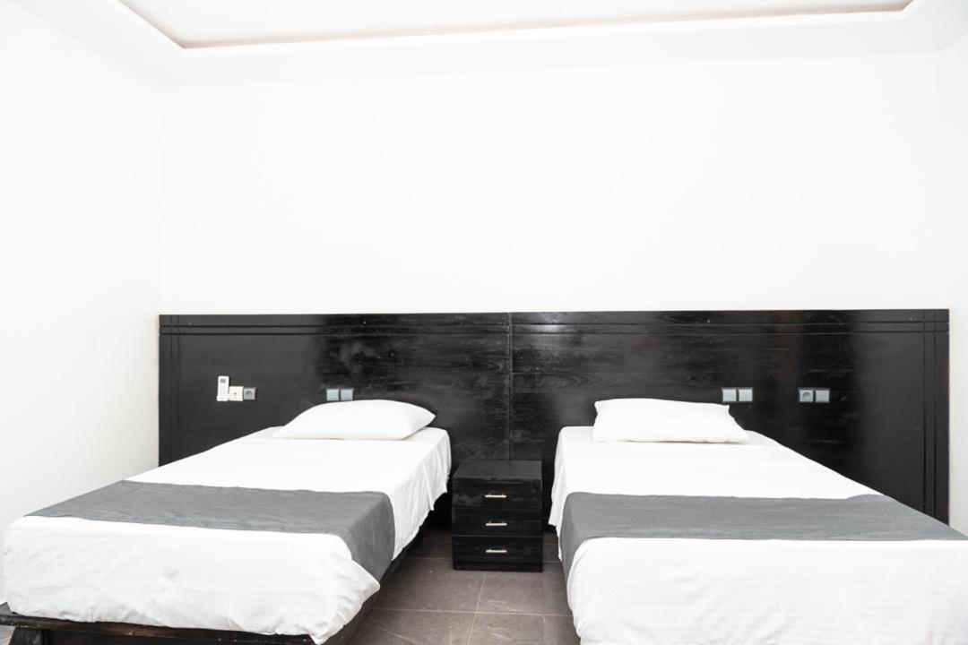 Airport Inn Hotel Lome Luaran gambar