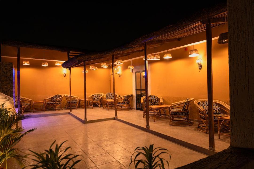 Airport Inn Hotel Lome Luaran gambar