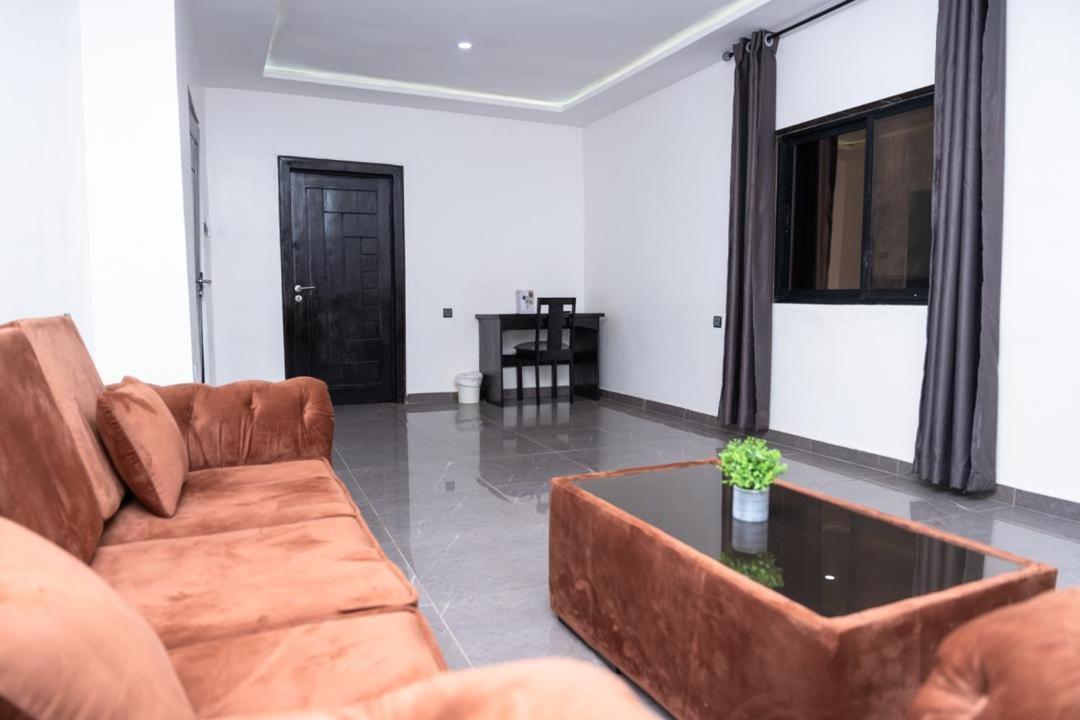 Airport Inn Hotel Lome Luaran gambar